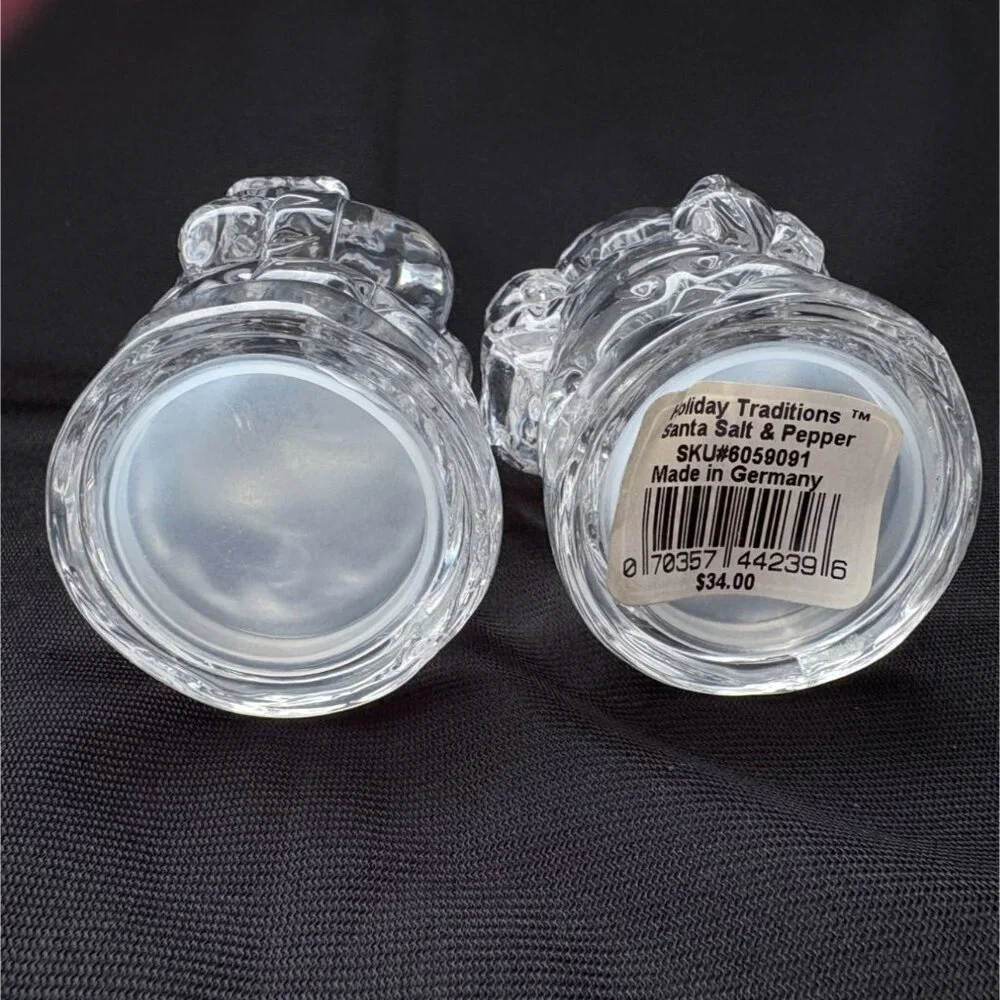 Vintage Gorham Crystal Holiday Traditions Santa Salt & Pepper‎ Shaker Set